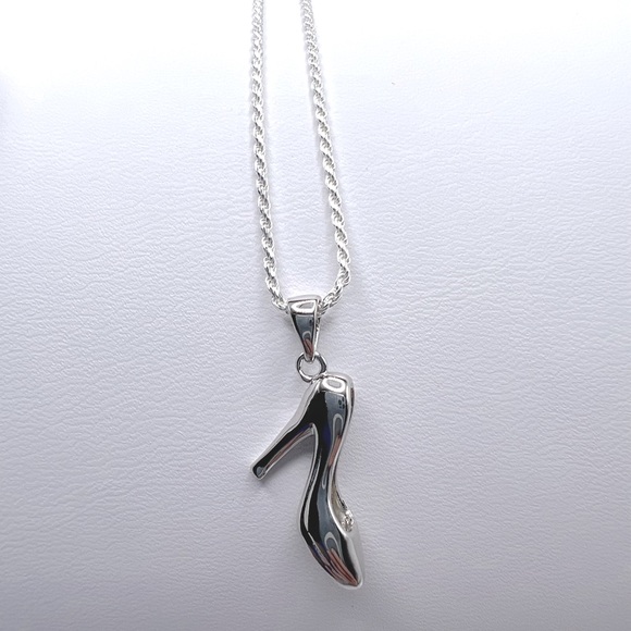 .925 Sterling Silver High Heel Shoe Necklace - Picture 5 of 17